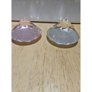 Set Of 2 Clear And Pink‎ Diamond Glass Paperweights